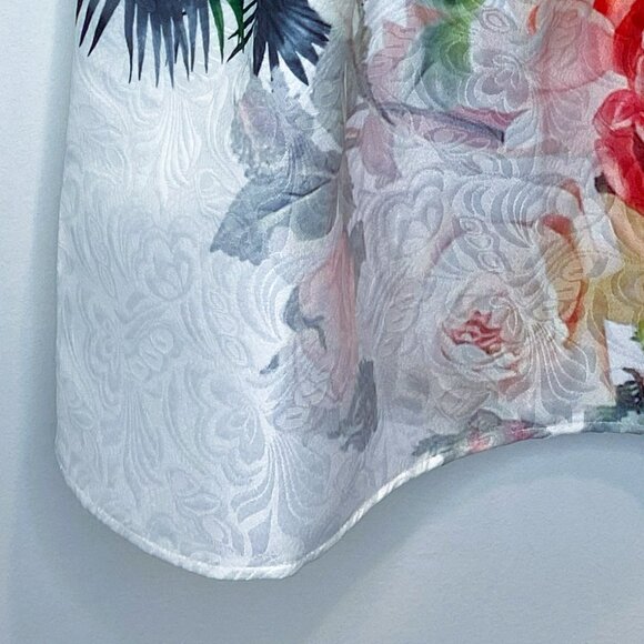 The Birds Dress, Lightweight, Zip Back, Short, Sleeveless, Round Neck, Size L/XL - Picture 4 of 8